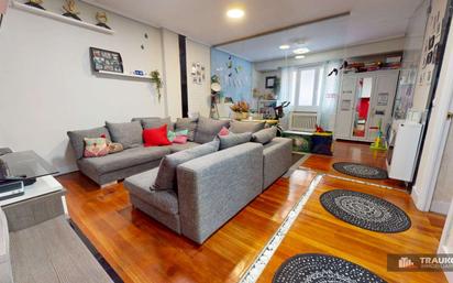 Living room of Flat for sale in Bilbao 