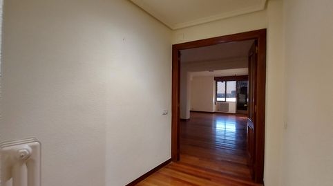 Foto 4 de Piso de alquiler en Logroño - Avenida Solidaridad, Gran Via, Logroño