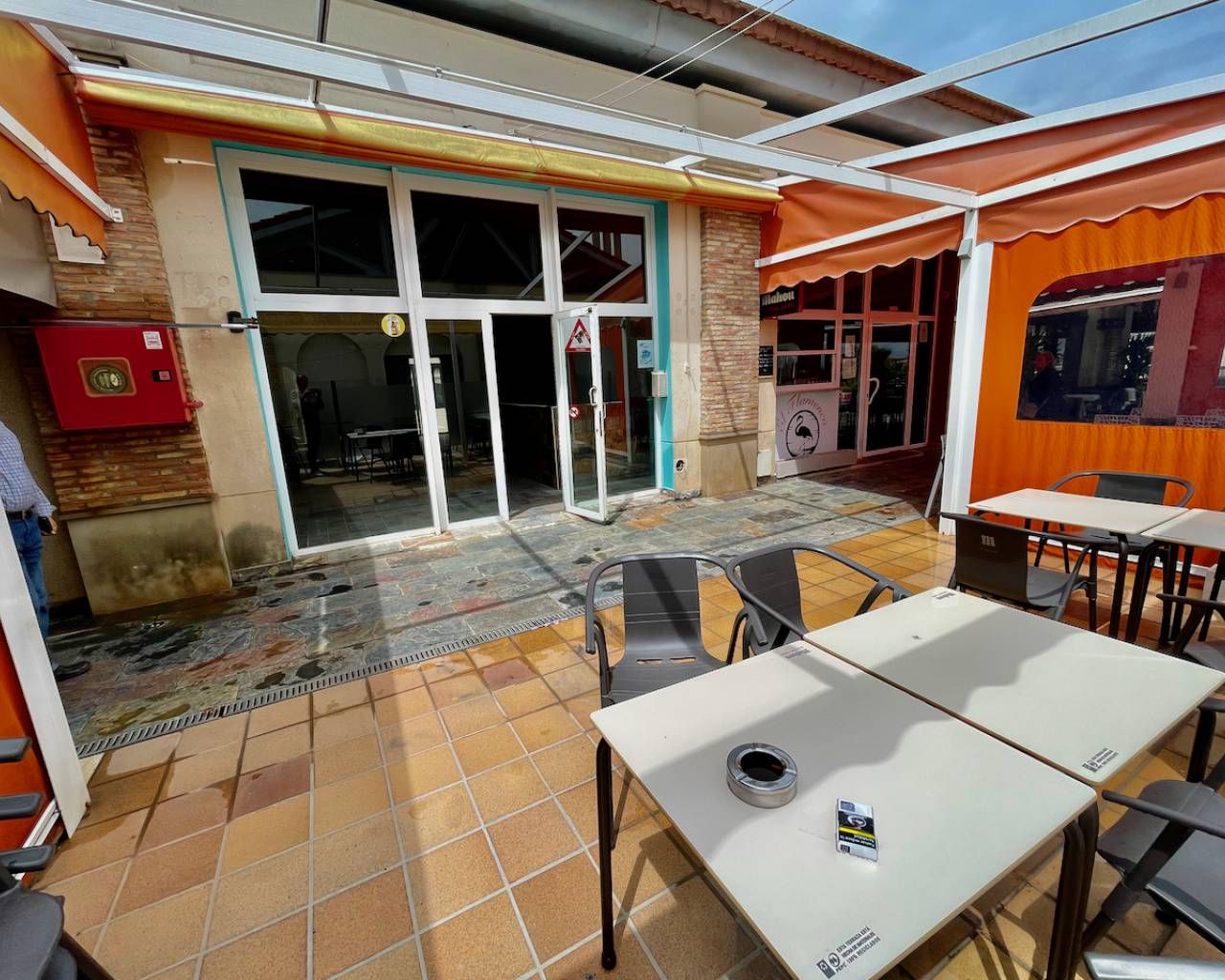 Terrasse von Geschaftsraum zum verkauf in Algorfa mit Klimaanlage und Terrasse