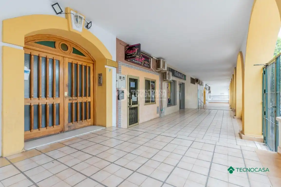 Piso en venta en Roquetas de Mar con Aire acondicionado y Terraza