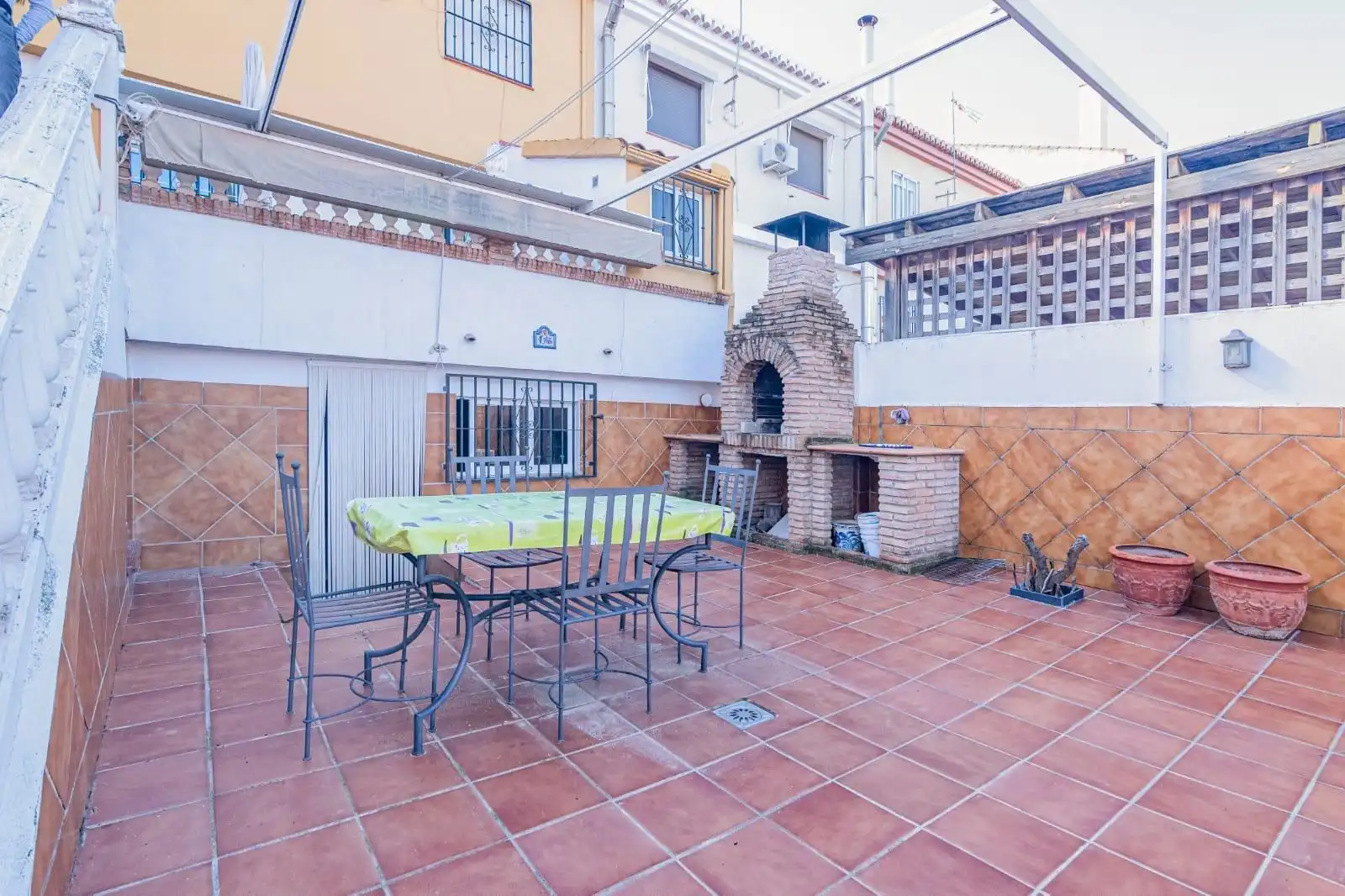Casa adosada en venda a Cúllar Vega