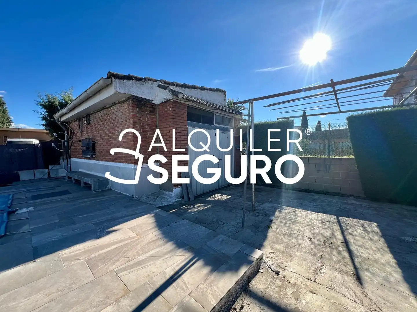 Vista exterior de Casa o chalet de alquiler en Valdetorres de Jarama con Calefacción, Terraza y Trastero