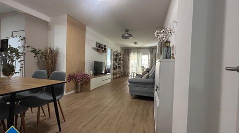 Apartamento reformado con terraza, en la provincia de Alicante, en la ciudad de Torrevieja, en el barrio de Playa del Cura. 3 habi, imatge 3