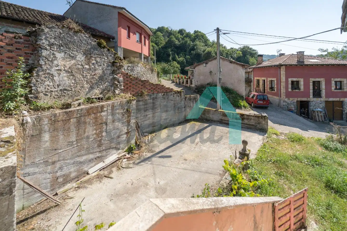 Houses for sale in Parres  with Heating, Private garden and Storage room