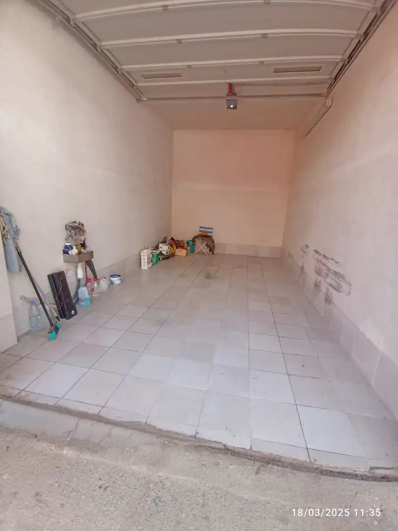 Garage for sale in Berga