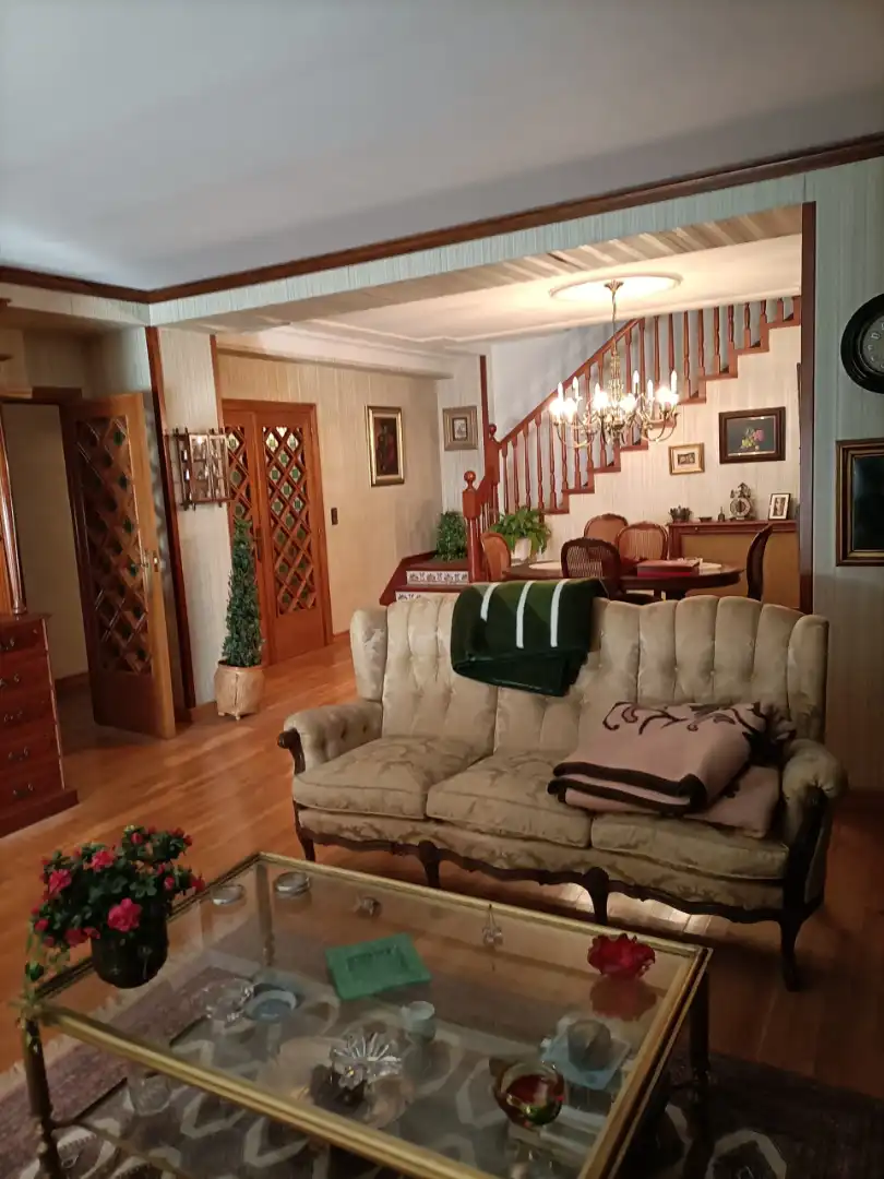 Sala de estar de Ático en venta en Segorbe con Parquet, Terraza y Amueblado
