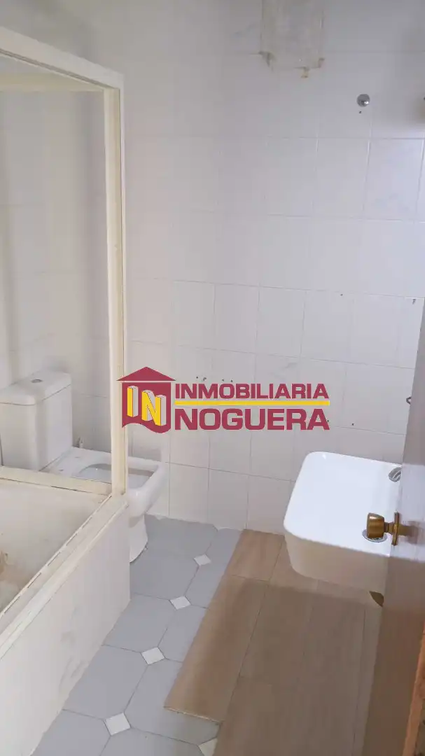 Baño de Piso en venta en Écija