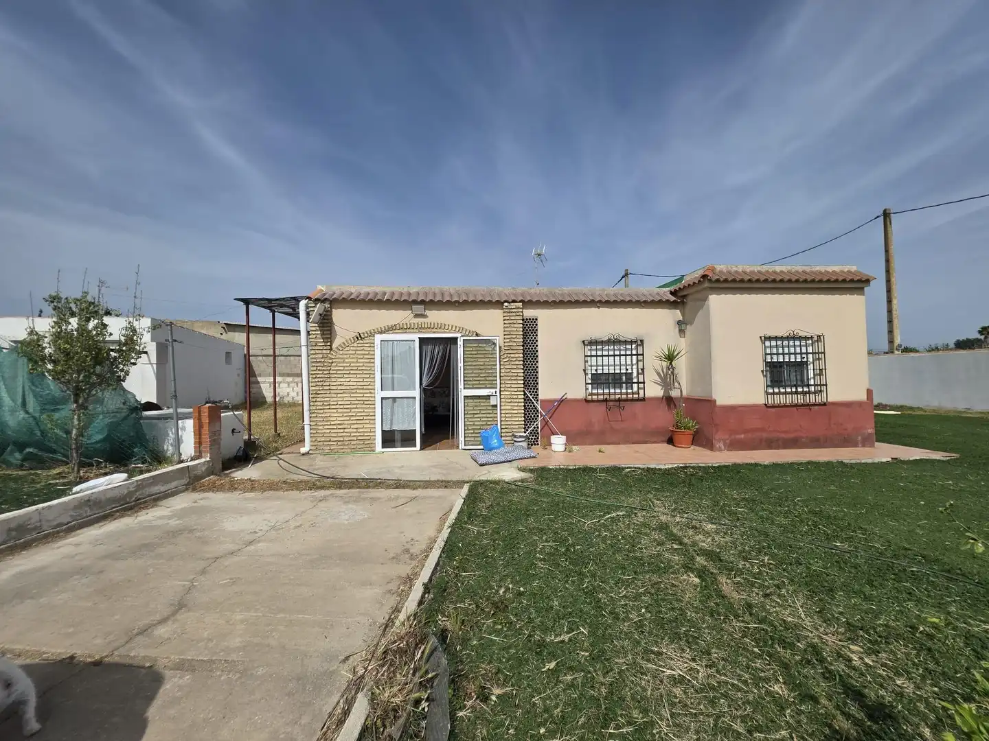Exterior view of Country homes for sale in Chiclana de la Frontera  with Private garden, Terrace and Swimming Pool