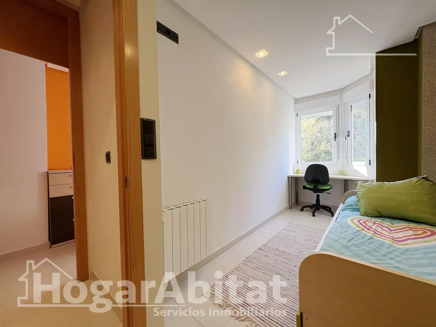 Schlafzimmer von Haus oder Chalet zum Verkauf in Cullera mit Klimaanlage, Terrasse und Abstellraum
