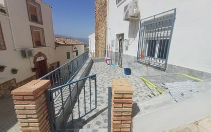 Vista exterior de Casa o xalet en venda en Pegalajar amb Aire condicionat i Terrassa