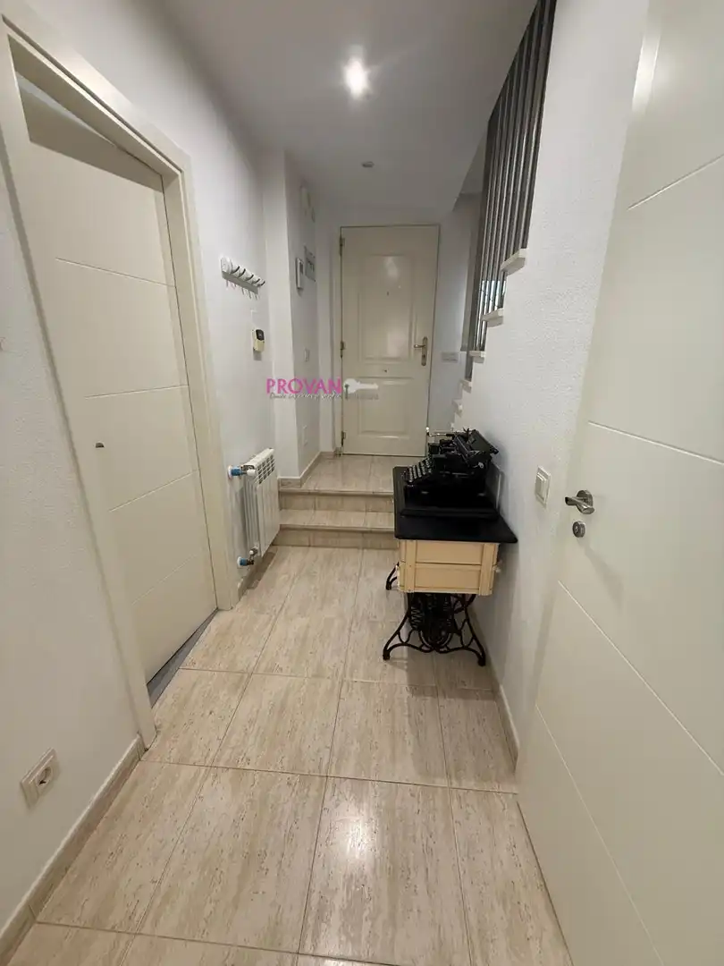 Casa adosada en venta en Ensanche