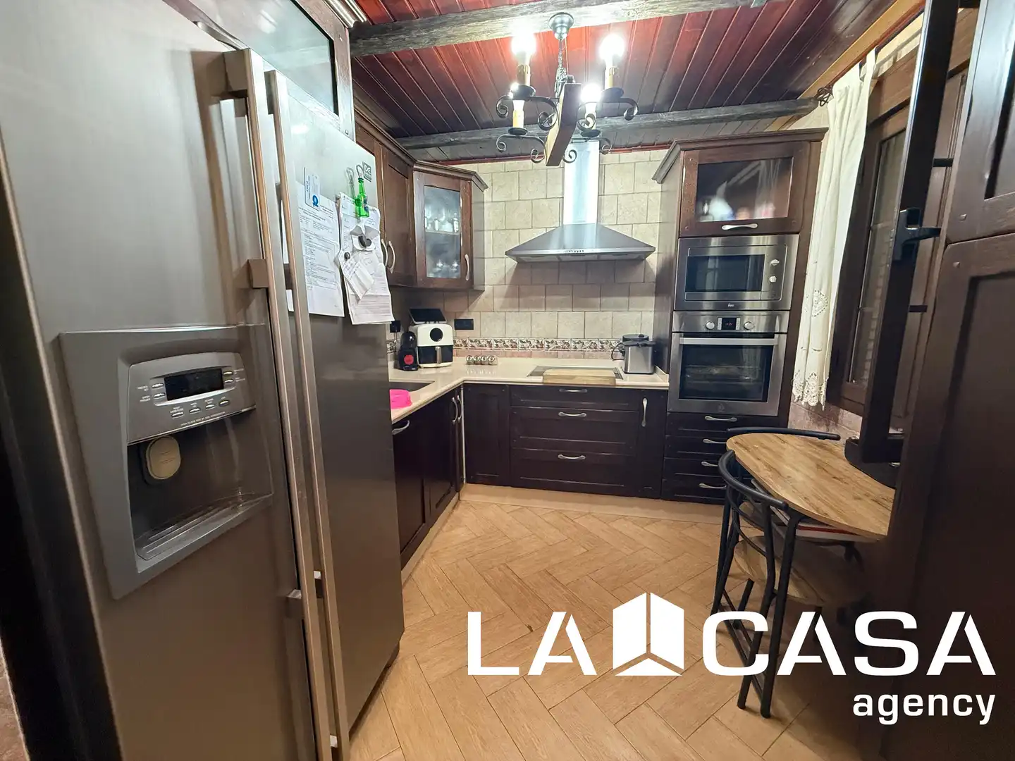 Kitchen of Detached homes for sale in Dos Hermanas  with Air Conditioner, Terrace and Storage room