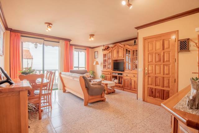 Piso en Venta en  REAL DE LA CRUZ SANTA en Cruz Santa