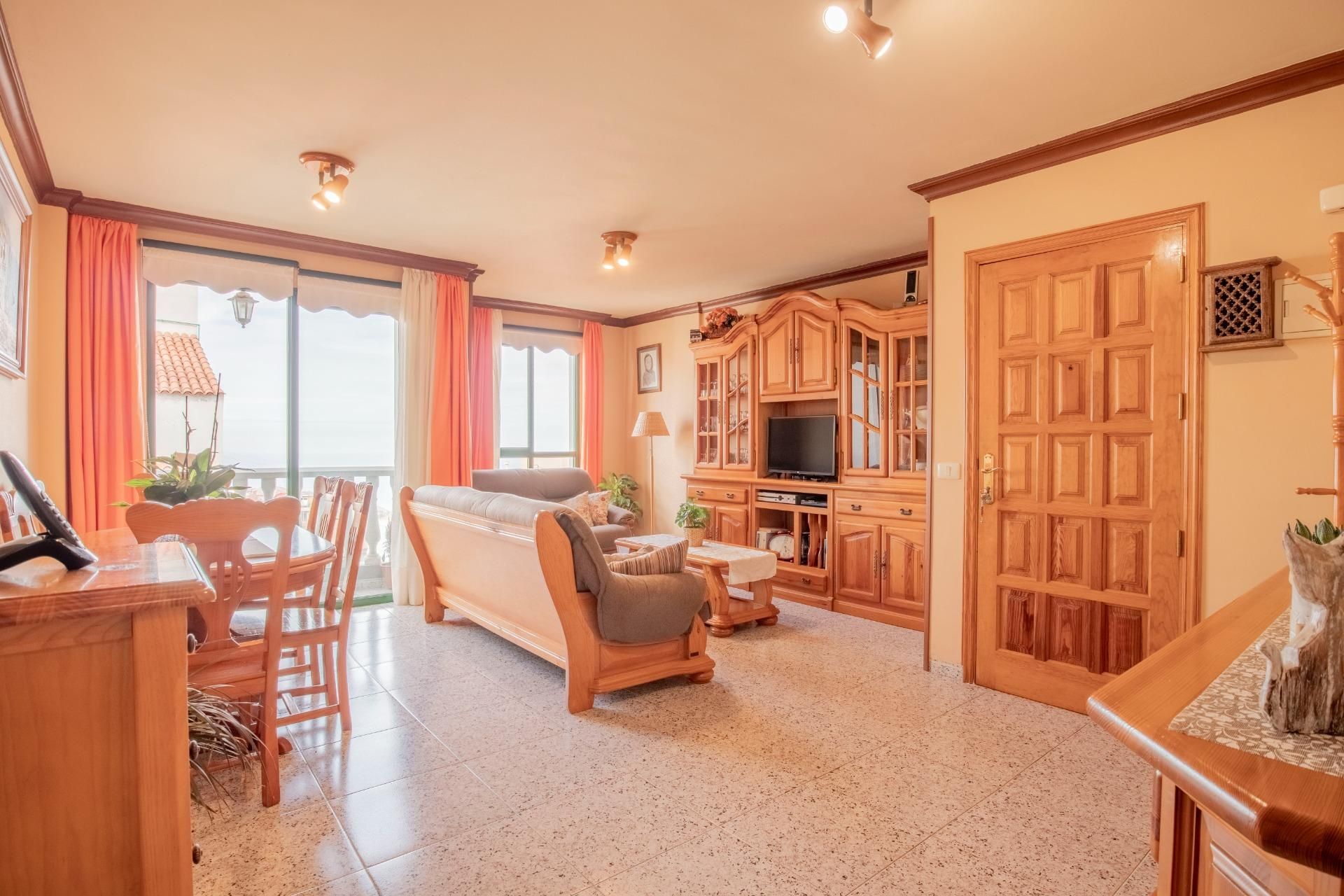 Piso en venta en  REAL DE LA CRUZ SANTA, Cruz Santa