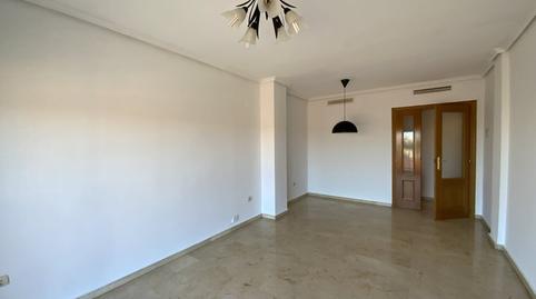 Photo 4 of Flat for rent in Carrer de Miquel Paredes, Tres Forques,  Valencia Capital