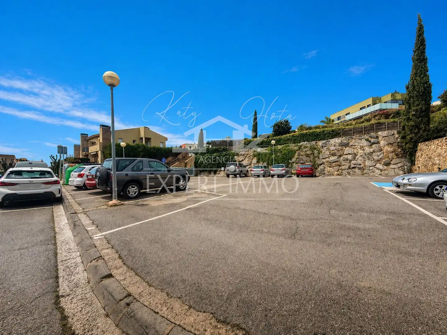 Aparcament de Apartament en venda en Palau-saverdera amb Terrassa i Traster