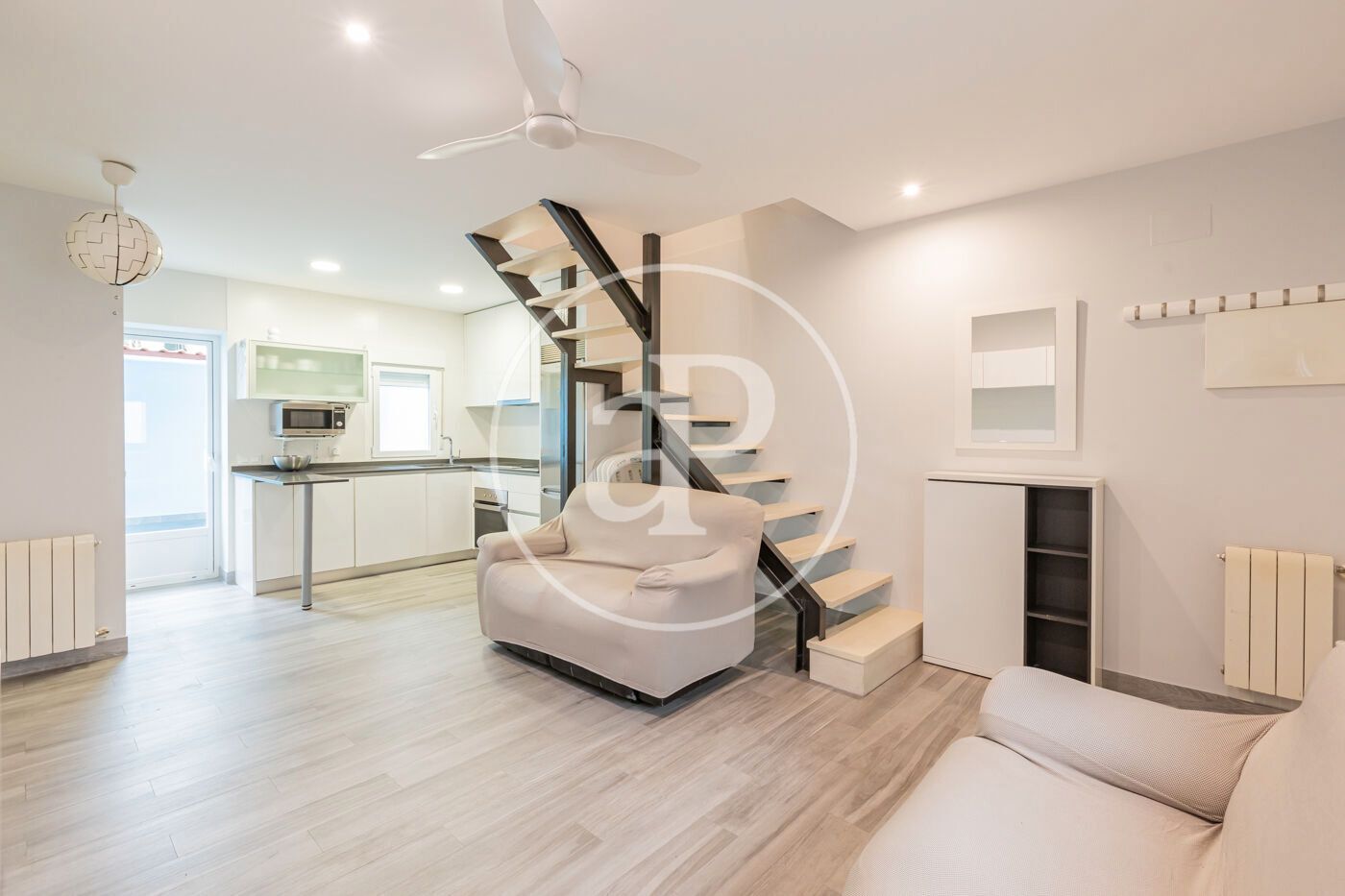 Dúplex de lloguer en  Madrid Capital amb Aire condicionat, Calefacció i Terrassa