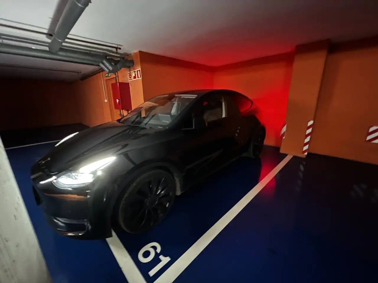 Parkplatz von Garage zur Miete in Barcelona mit Alarm
