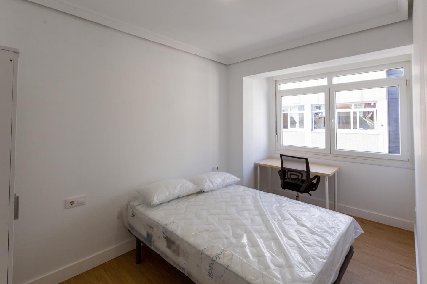 Flat to share in Rúa San Isidoro, Sagrada Familia