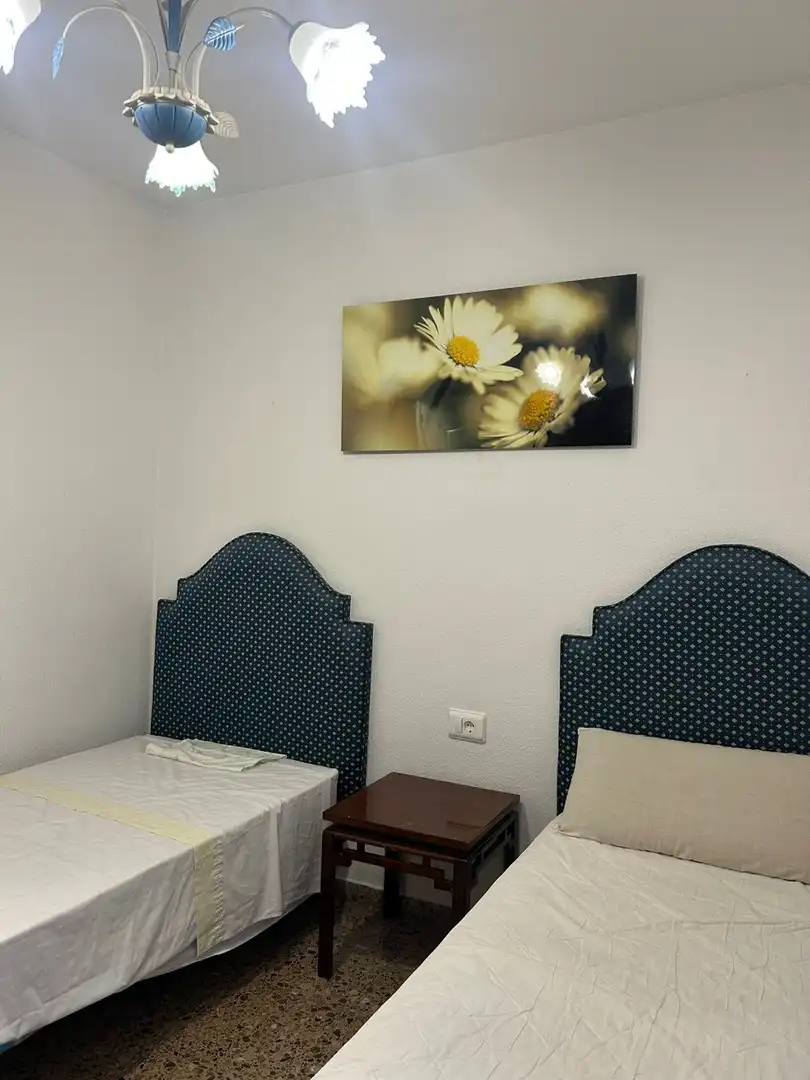 Bedroom of Flat for rent in Valencia  with Air Conditioner and Furnished