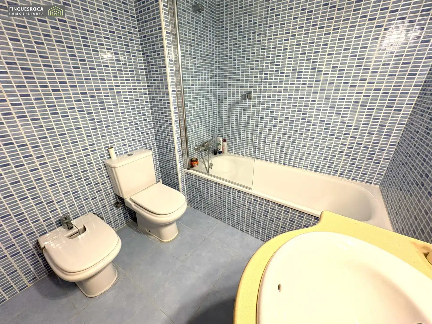 Bany de Dúplex en venda en La Ràpita amb Aire condicionat, Terrassa i Piscina