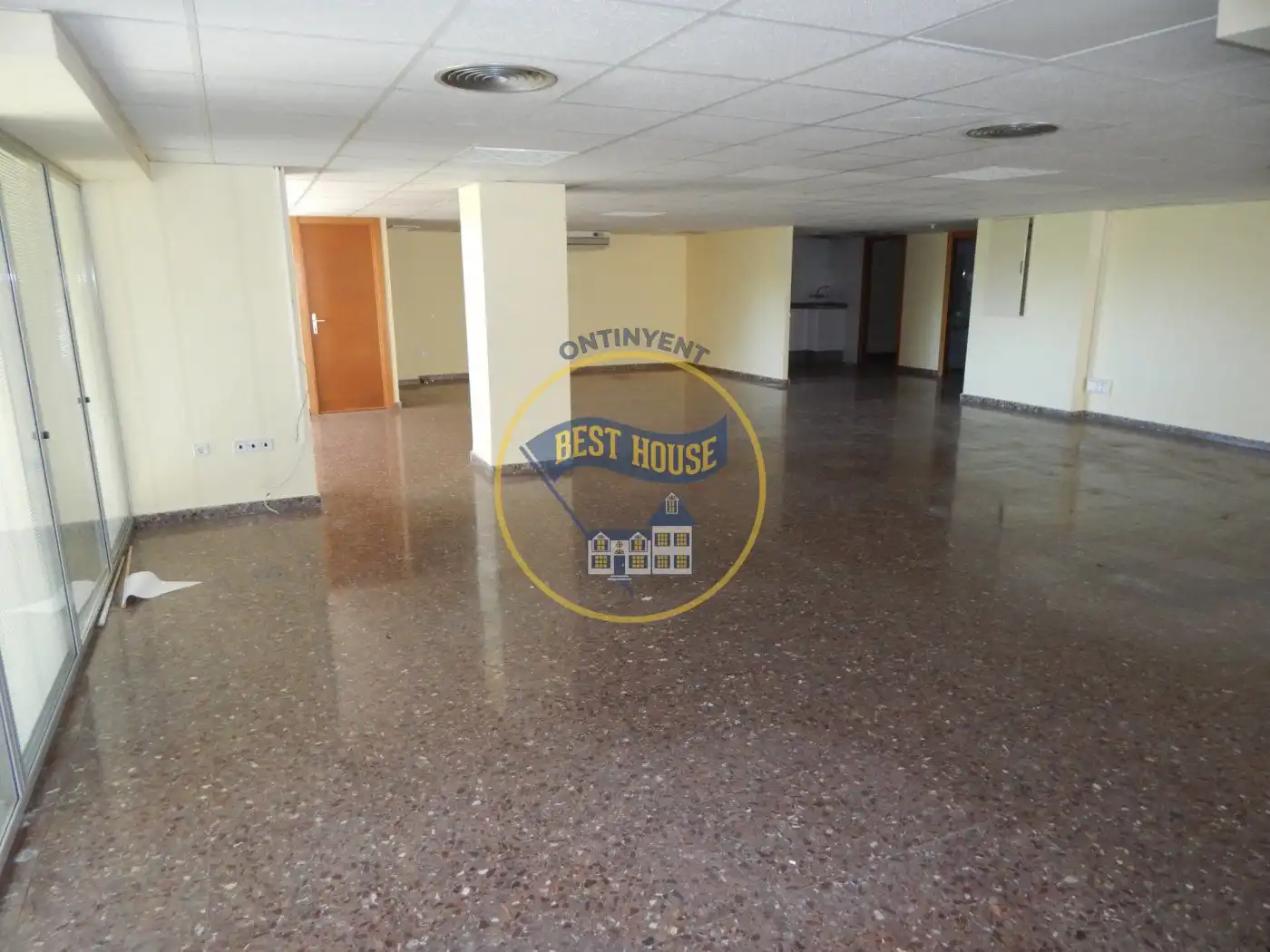 Business premises for sale in Sant Josep - Zona Hospital, imagen 18