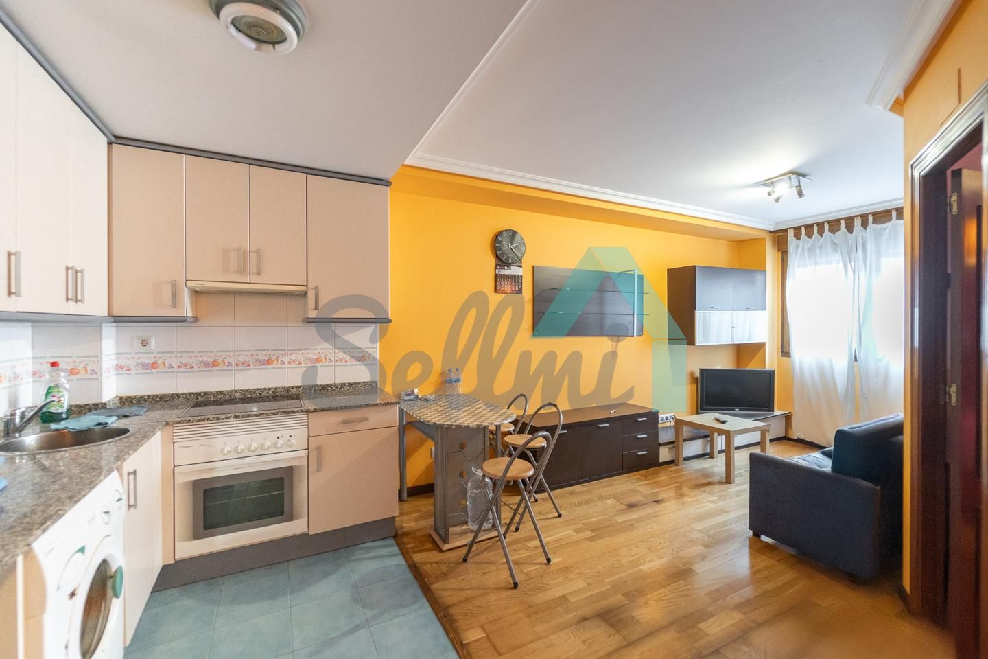 Vista exterior de Piso en venta en Llanera con Calefacción, Parquet y Trastero