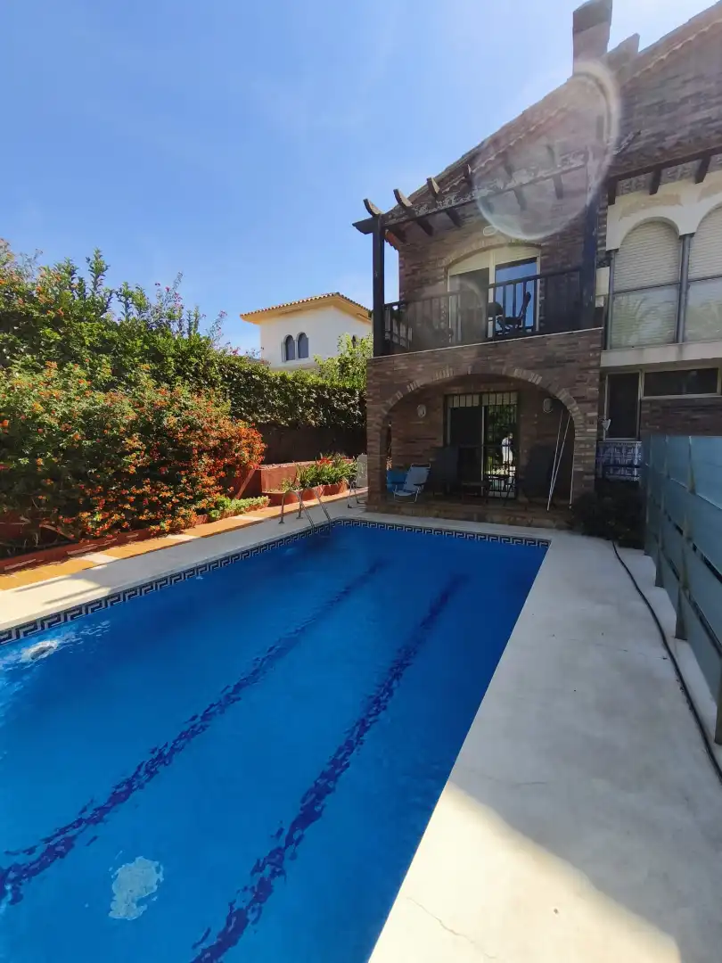Semi-detached house with terrace for sale in Carrer Bergantí, imagen 10