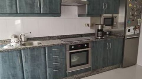 VENTA PISO CAMARIÑAS, imatge 4