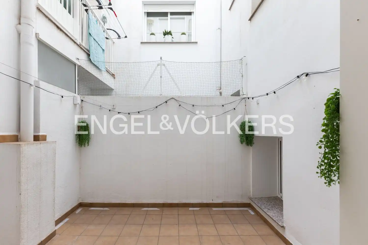 Terraza de Piso en venta en Piles con Calefacción, Trastero y Amueblado