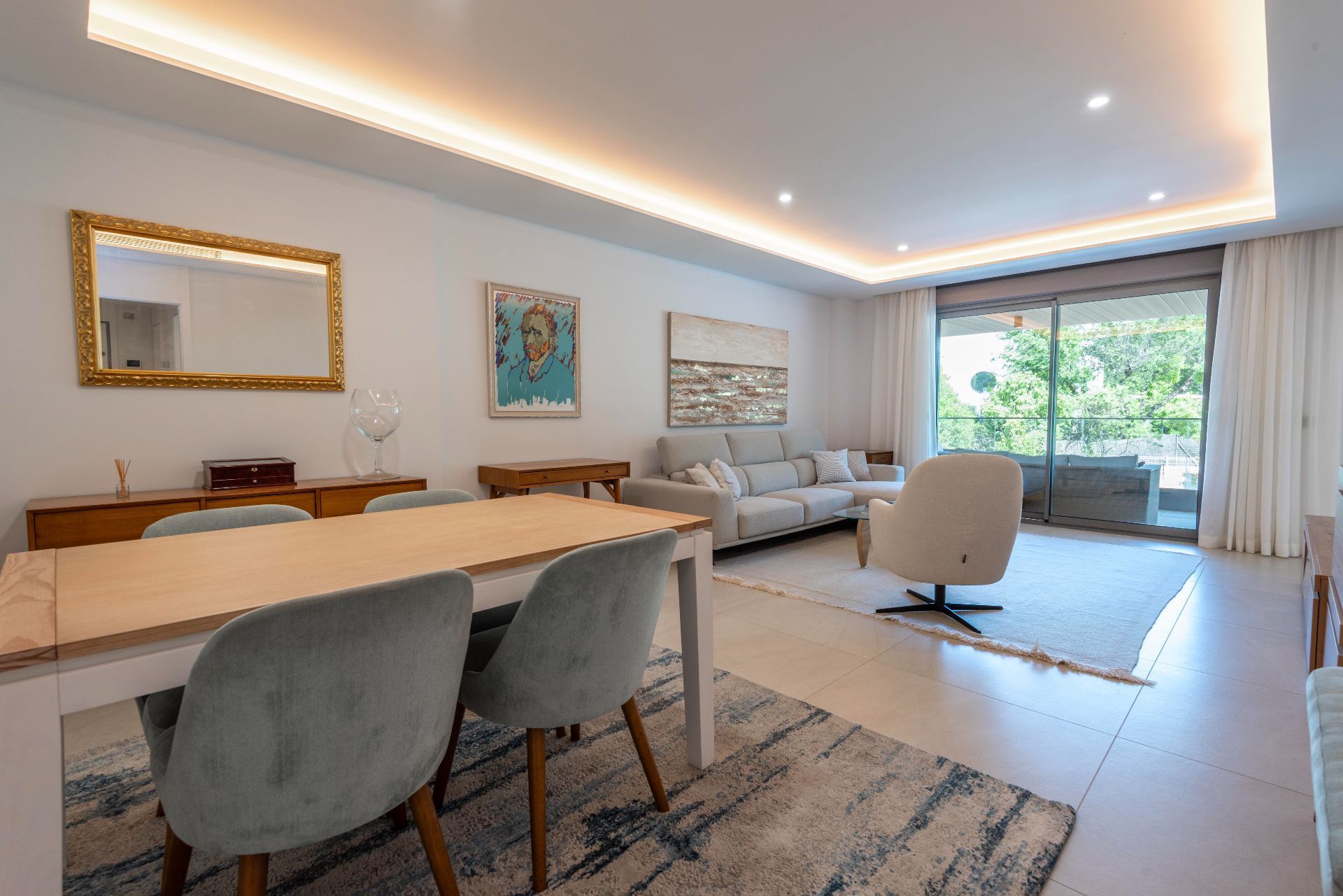 Living room of Flat to rent in Pozuelo de Alarcón  with Air Conditioner, Heating and Terrace