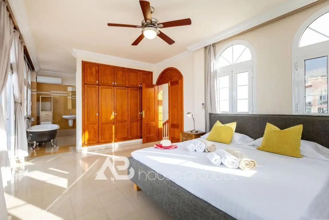 Casa con piscina en venta en Calle el Sauce, imagen 23