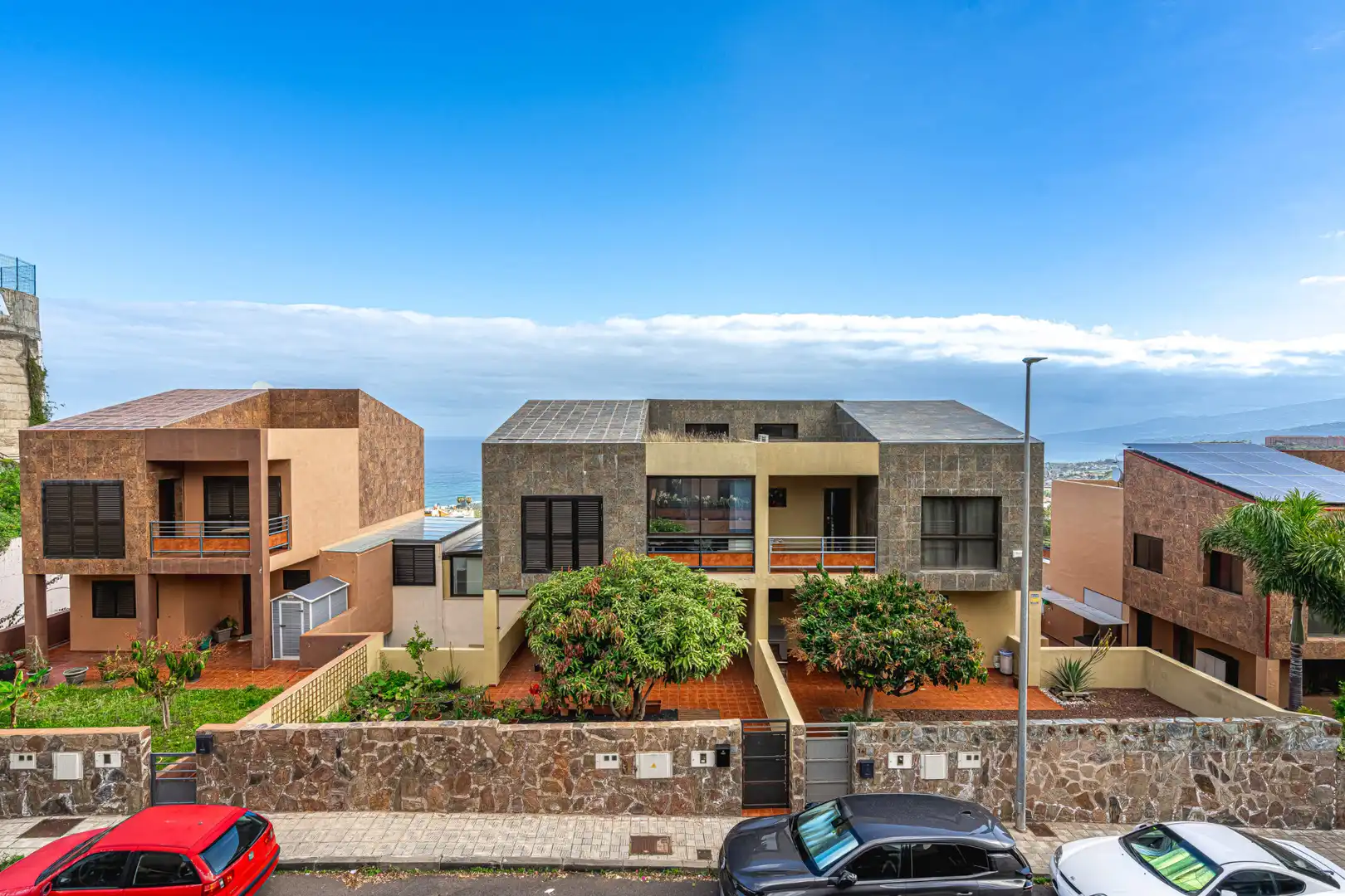 Exterior view of Detached homes for sale in Los Realejos  with Parquet flooring, Terrace and Storage room