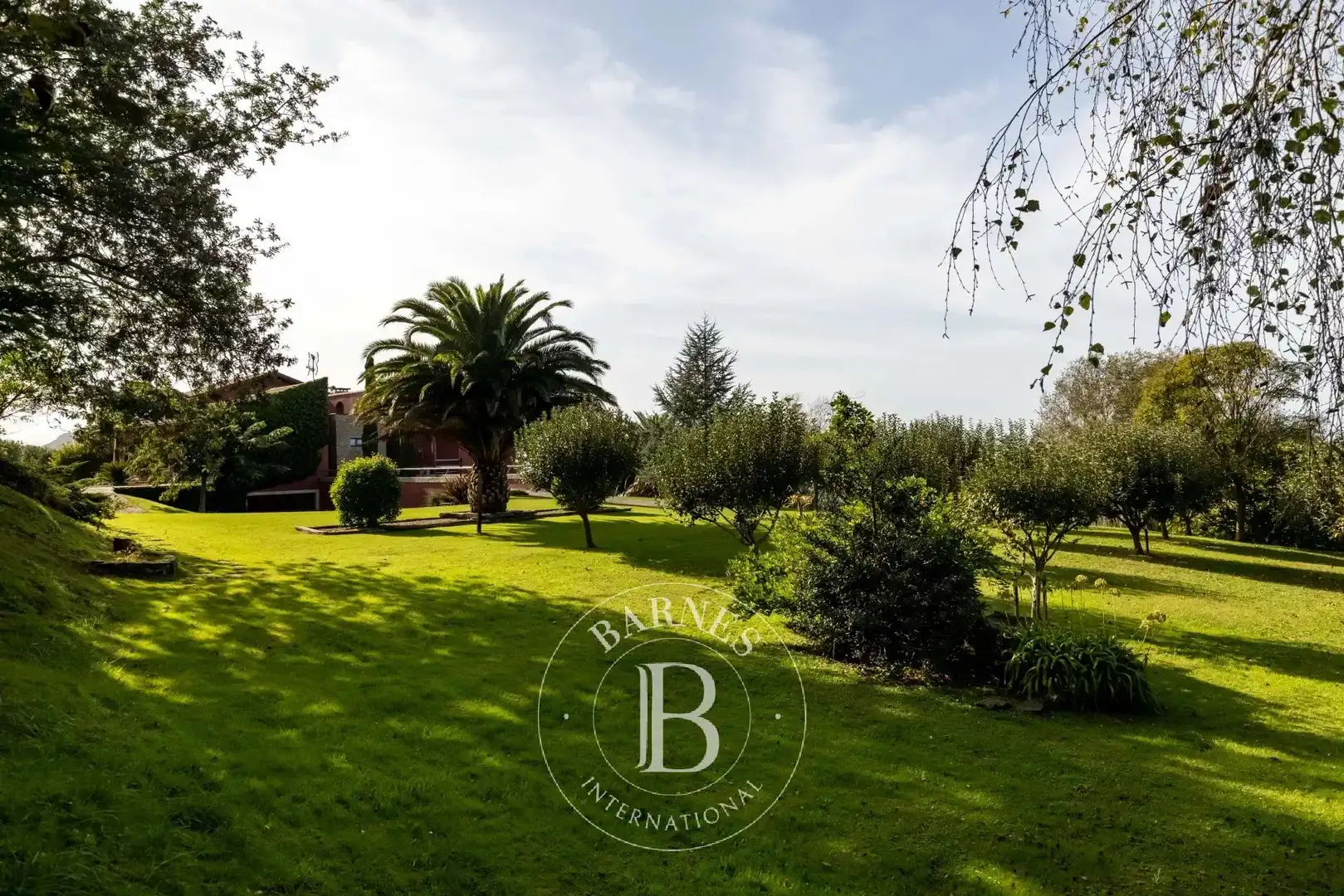 Jardín de Casa o chalet en venta en Donostia - San Sebastián  con Calefacción, Trastero y Piscina