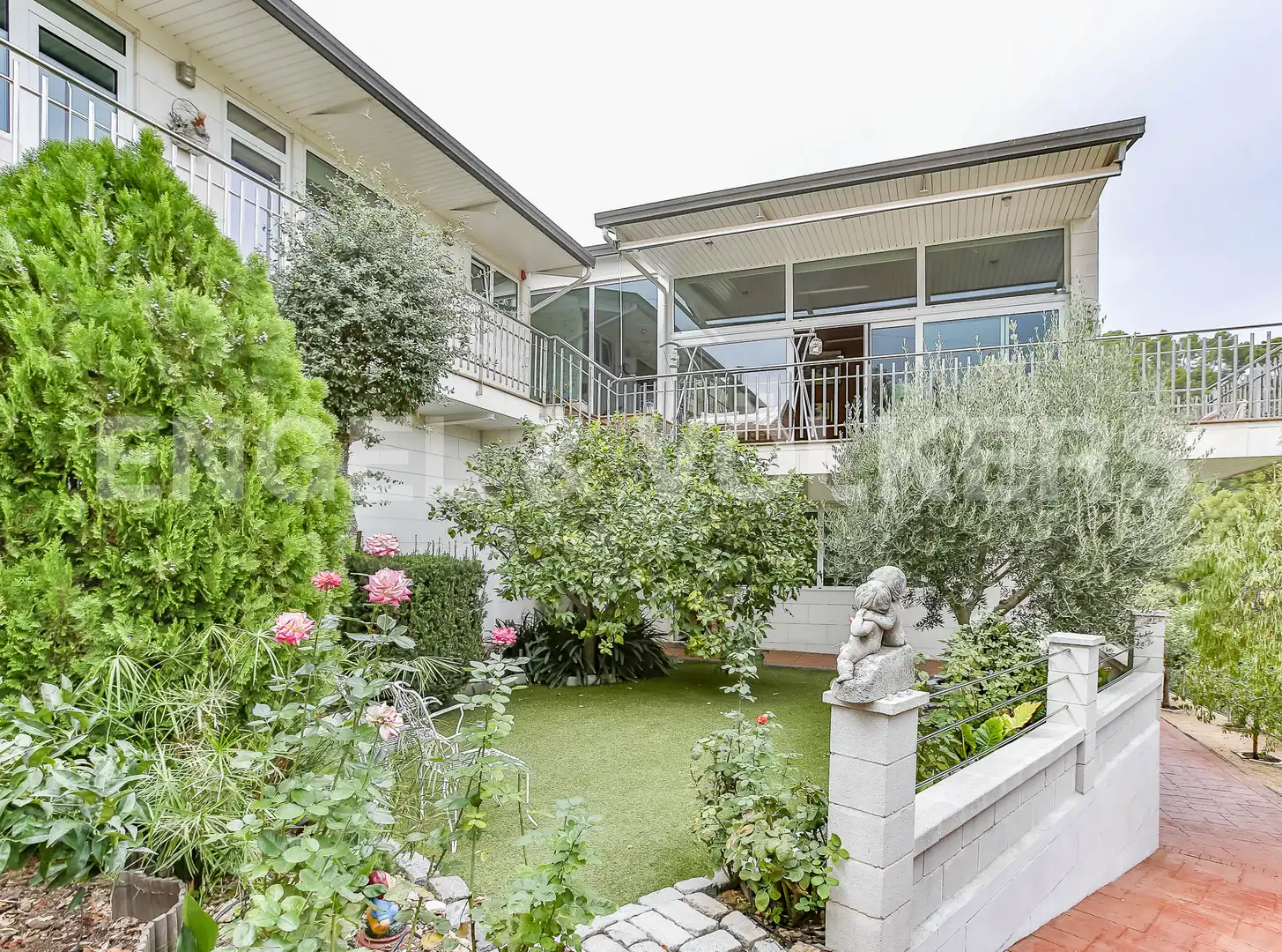 Jardín de Casa o chalet en venta en Santa Coloma de Cervelló con Calefacción, Jardín privado y Parquet