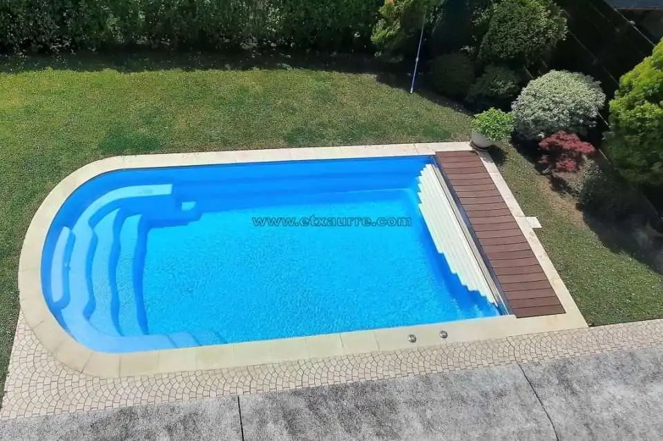 Piscina de Casa o xalet en venda en Laudio / Llodio amb Calefacció, Jardí privat i Terrassa