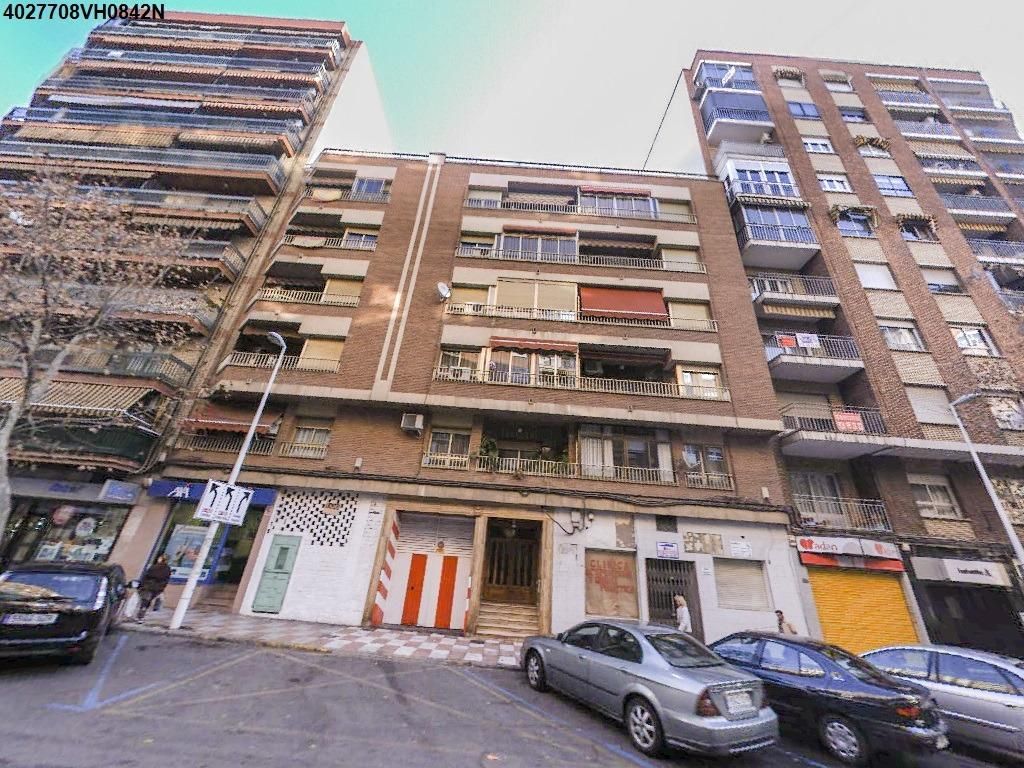 Vista exterior de Piso en venta en Puertollano con Terraza