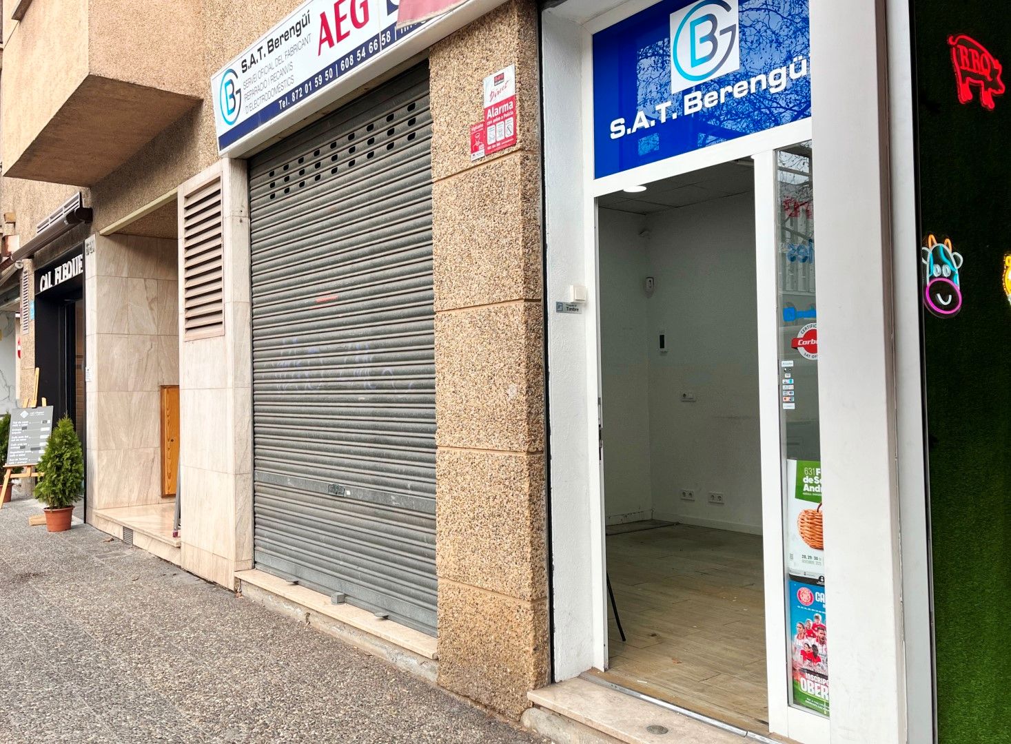 Geschaftsraum zum Verkauf in Girona Capital mit Klimaanlage