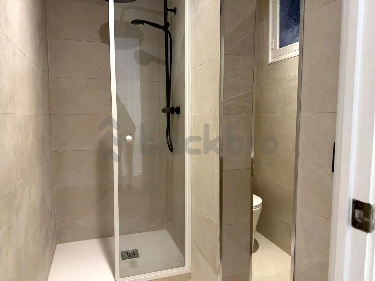 Badezimmer von Wohnung zum Verkauf in Barcelona