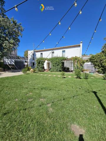 Edificio en Venta en Caniles