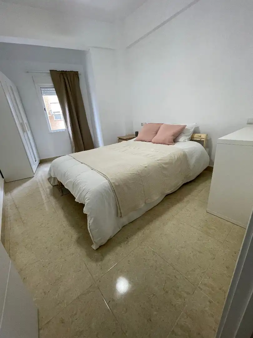 Flat for rent in Avenida de la Industria, 38, Centro