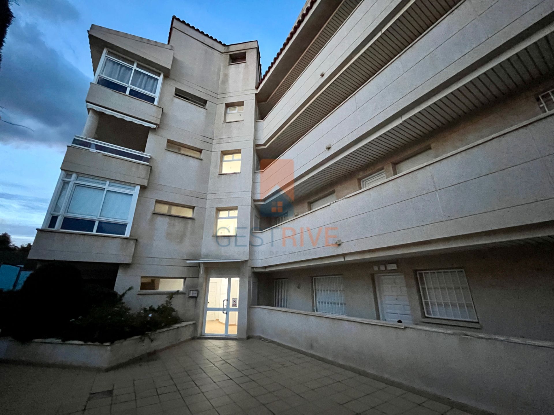 Flat for sale in Carrer Guillem Carbonell, La Dorada, Ardiaca - La Llosa