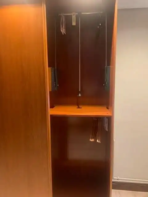 Schlafzimmer von Wohnung zur Miete in Bilbao  mit Heizung, Möbliert und Balkon