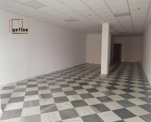 Premises for sale in Valdepeñas  with Air Conditioner