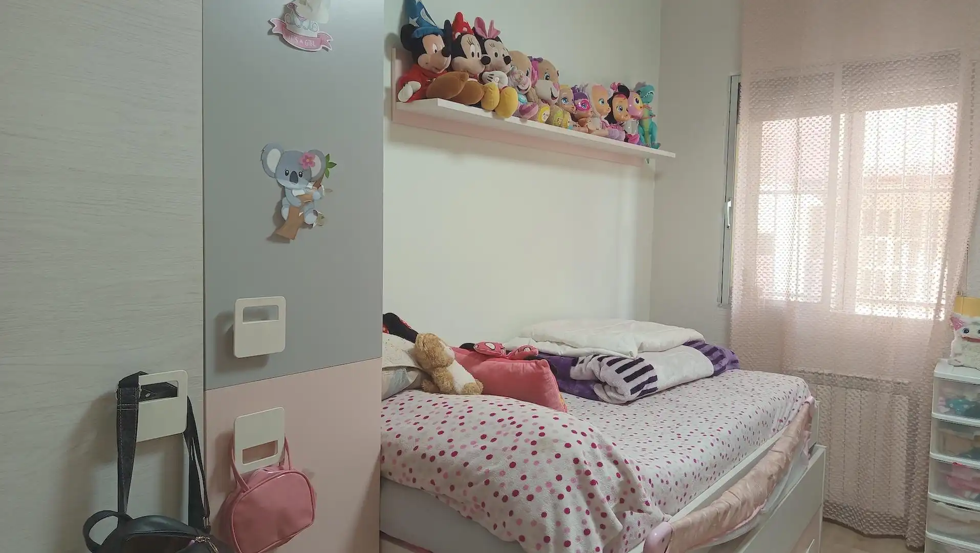 Bedroom of Flat for sale in Zaragoza  with Heating