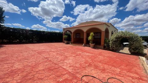 Foto 2 de Casa o chalet en venta en Calle el Azadón, Almendralejo, Badajoz