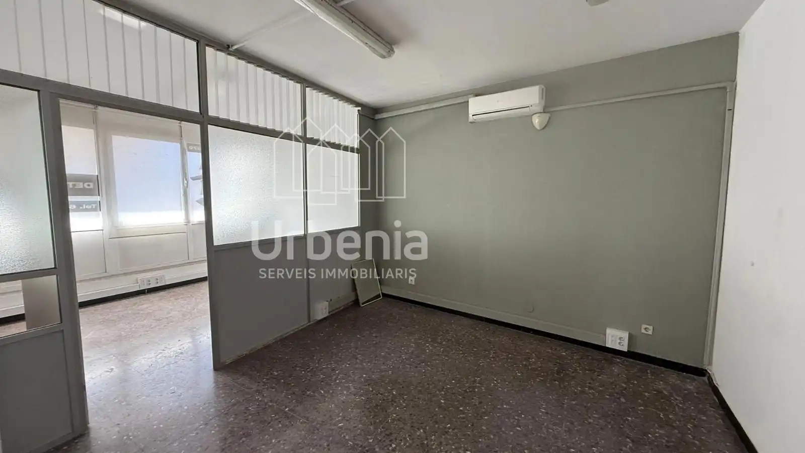 Oficina de alquiler en Badalona con Aire acondicionado