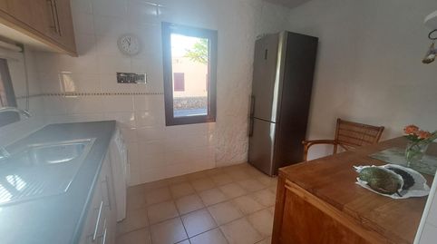 Foto 5 de Casa adosada en venta en Calle Calle Melindre, Corralejo, La Oliva