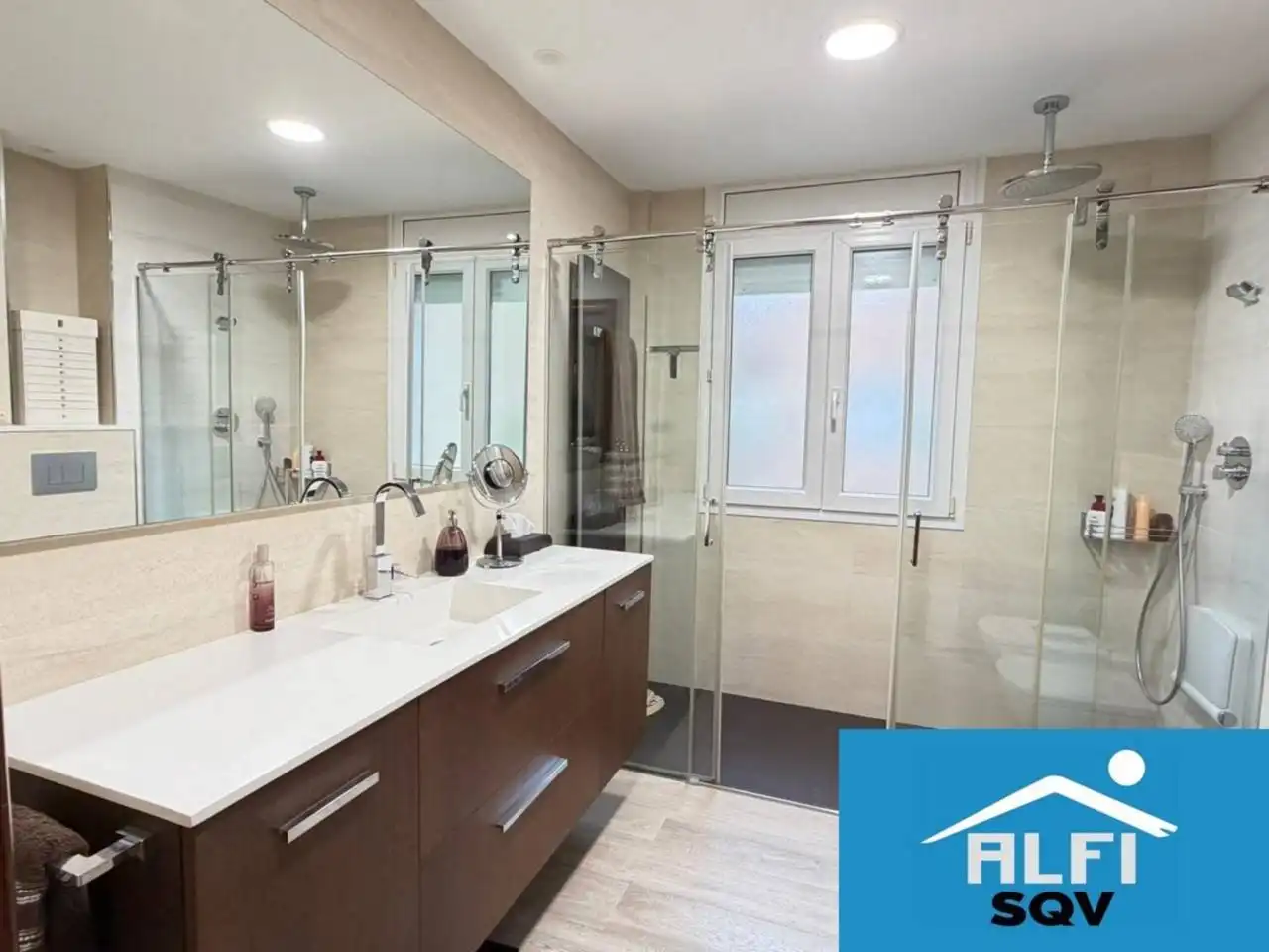 Bathroom of Houses for sale in Sant Quirze del Vallès  with Air Conditioner, Heating and Private garden