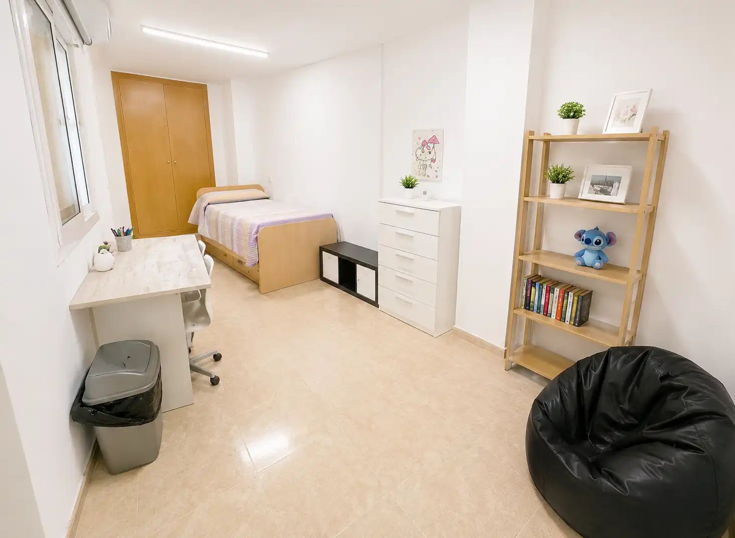 Schlafzimmer von Erdgeschoss zum Verkauf in Murcia mit Klimaanlage, Abstellraum und Möbliert